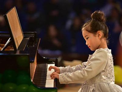 鞍山请钢琴家教哪家好？